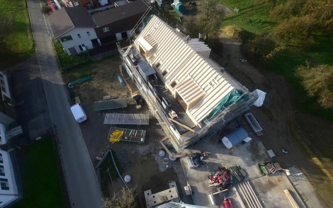 Die Rohbauarbeiten des MFH Apfelbaum der Überbauung Sunnegg wurden erfolgreich abgeschlossen
