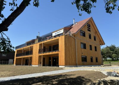 Frühlingsstimmung beim Haus Apfelbaum